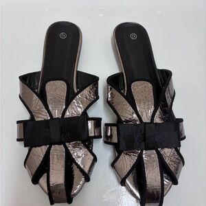 Source Unknown Black and Silver Mules